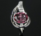 Кольцо с чистейшей пурпурно-розовой шпинелью Серебро 925