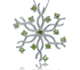 Кулон "Снежинка" с перидотами Серебро 925