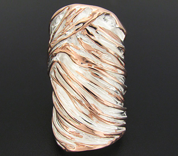 Кольцо из текстурного серебра