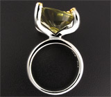 Кольцо с крупным лимонным цитрином авторской огранки и бриллиантами Серебро 925
