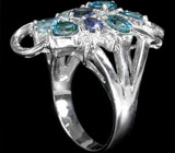 Великолепное кольцо с голубыми цирконами и синими сапфирами Серебро 925