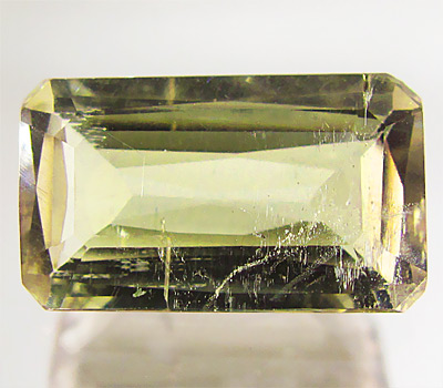 Диаспор 2,55 карат