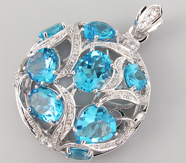 Кулон из коллекции "Sunshine" с голубыми топазами