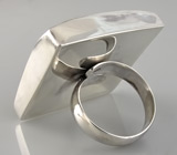 Крупное кольцо с кораллом Серебро 925