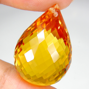 Золотистый цитрин-бриолет 45,05 карат