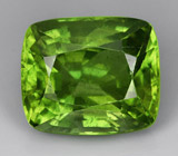 Крупный перидот 7,26 карат 