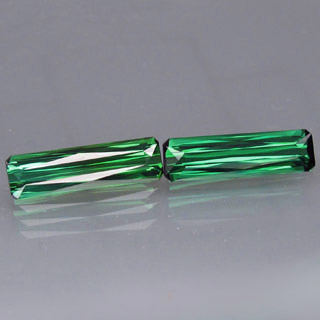 Пара турмалинов 3,74 карат