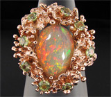 Роскошное кольцо с эфиопским опалом и демантоидами Золото