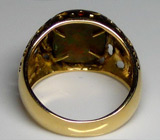 Кольцо с фантастическим опалом Золото