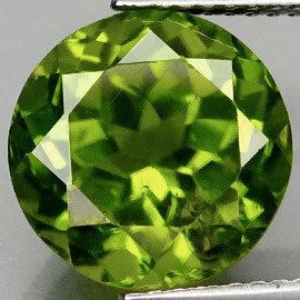 Перидот 6,93 карат