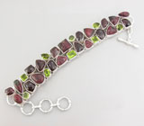 Браслет с сапфирами в цоизите, родолитами гранатами и перидотами Серебро 925