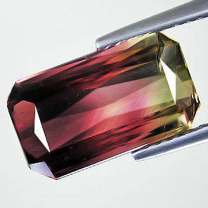 Арбузный турмалин 4,75 карат