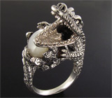 Скульптурное кольцо "Крокодил" с кабошоном перламутра и марказитами Серебро 925