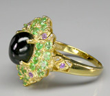 Кольцо из коллекции "Mia" со звездчатым диопсидом, цаворитами и аметистами Серебро 925