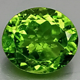 Крупный перидот 10,74 карат