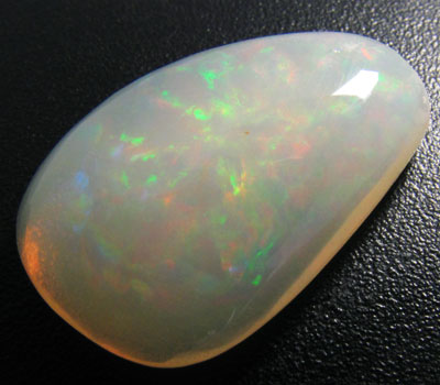 Крупный эфиопский опал 9,54 карат