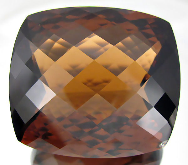 Чистейший империал топаз 186,85 карат