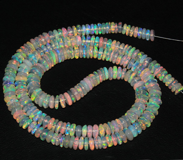 Набор из 170 эфиопских опалов 60+ карат