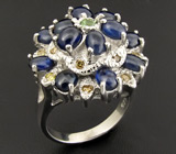 Кольцо с демантоидом гранатом, кабошонами синих сапфиров и желтыми бриллиантами Серебро 925