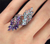 Замечательное кольцо с иолитами, топазами и сапфирами Серебро 925