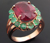 Кольцо из коллекции "Mia" с крупным сапфиром и изумрудами Серебро 925