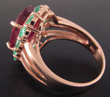 Кольцо из коллекции "Mia" с крупным сапфиром и изумрудами Серебро 925