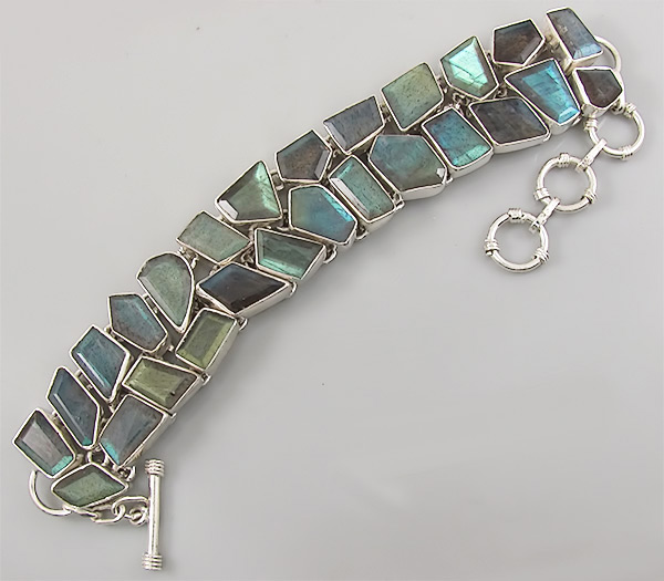 Браслет с лабрадоритами