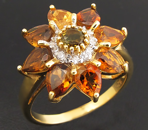 Прелестное кольцо из коллекции "Mia" с турмалинами