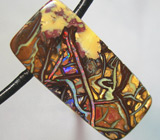 Болдер опал 37,65 карат на шнуре 