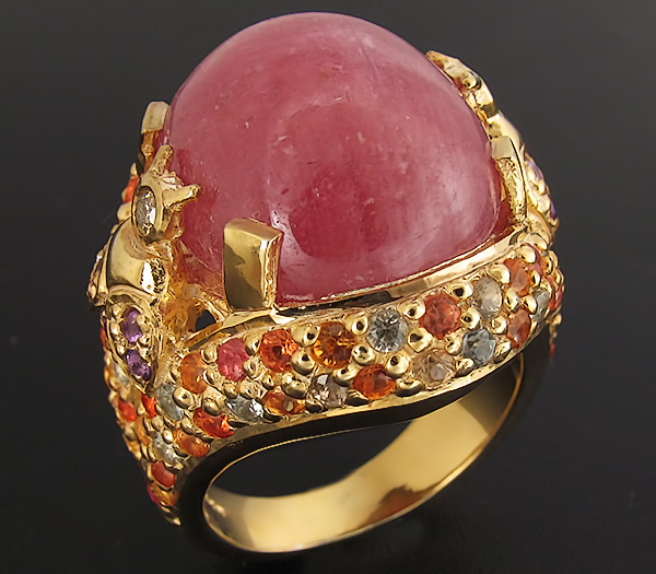 Кольцо из коллекции "Mia" с разноцветными сапфирами, аметистами и желтыми бриллиантами