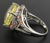 Кольцо с цитрином эффектной огранки и разноцветными сапфирами Серебро 925