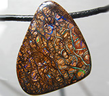 Крупный австралийский болдер опал 67,86 карат на шнуре 