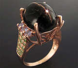 Высокое кольцо из коллекции "Mia" со звездчатым диопсидом, танзанитами и цаворитами Серебро 925