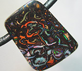 Австралийский болдер опал 23,1 карат на шнуре 