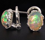 Серьги, инкрустированные эфиопскими опалами