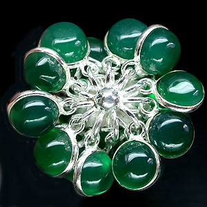 Оригинальное кольцо с зелеными агатами