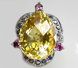 Оригинальное кольцо с золотистым цитрином, родолитами и сапфирами Серебро 925