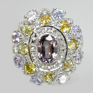 Кольцо со шпинелью, танзанитами и желтыми сапфирами