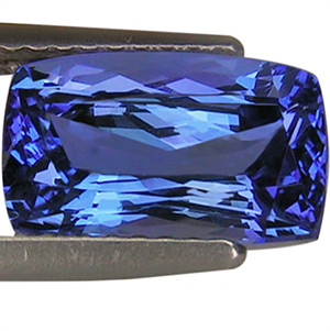 Великолепный танзанит 3,37 карат
