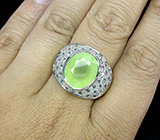 Кольцо с яблочным пренитом и топазами Серебро 925