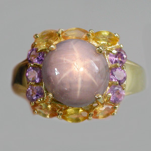 Кольцо со звездчатым, золотистыми сапфирами, и аметистами