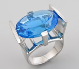 Кольцо с ярким синим топазом Серебро 925