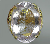 Массивное кольцо с крупным розовым аметистом, сапфирами и бесцветными топазами Серебро 925