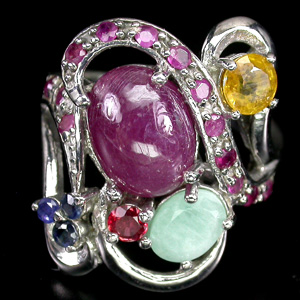 Кольцо с разноцветными сапфирами и изумрудом