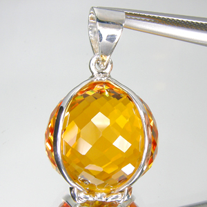 Кулон из коллекции "Perfection" с золотистым цитрином