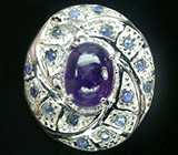 Кольцо со сливовым аметистом и синими сапфирами Серебро 925