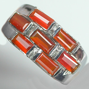 Эффектное кольцо с корнелианами