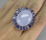 Кольцо с лавандовым халцедоном и синими сапфирами Серебро 925