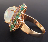 Кольцо из коллекции "Mia" с опалом, танзанитами и изумрудами Серебро 925