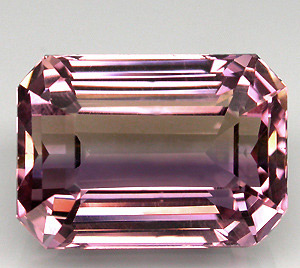 Чистейший аметрин 19,84 карат